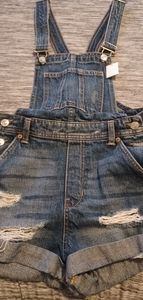 H&M Distressed short overalls
